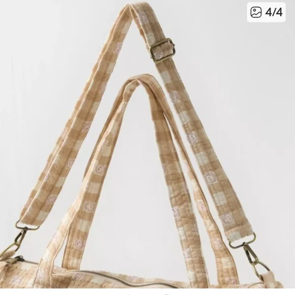 Aerie Quilted Duffle Bag SOLD OUT Natural SMILY FACE - Picture 6 of 6